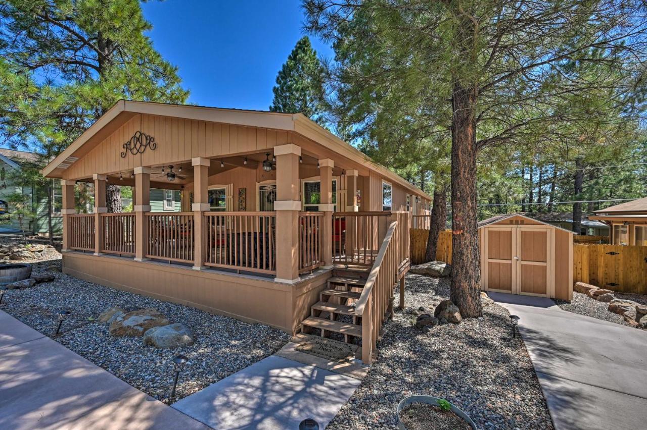 Munds Park Cabin Retreat With Deck And Fire Pit! Buitenkant foto
